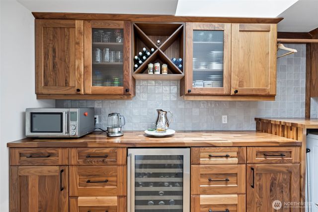 13884 Polaris Point Lane, Anacortes, WA 98221