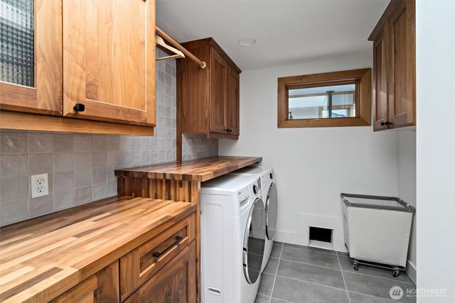 13884 Polaris Point Lane, Anacortes, WA 98221