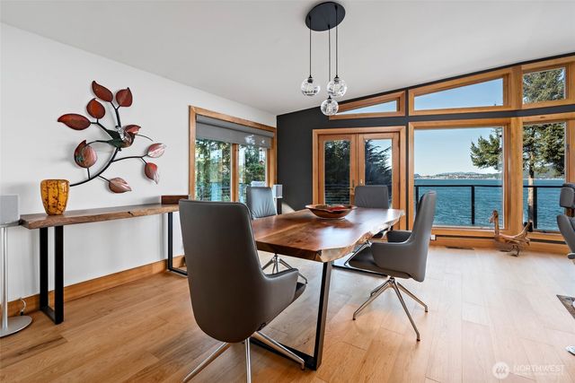 13884 Polaris Point Lane, Anacortes, WA 98221