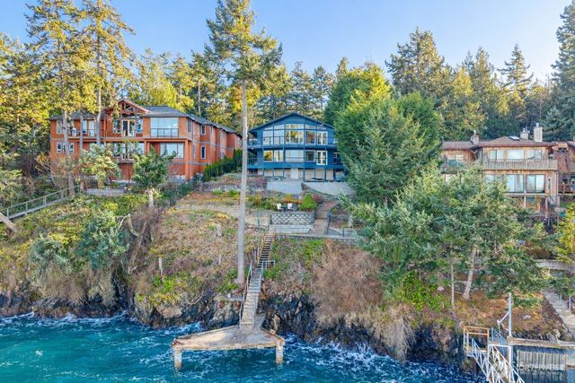 13884 Polaris Point Lane, Anacortes, WA 98221