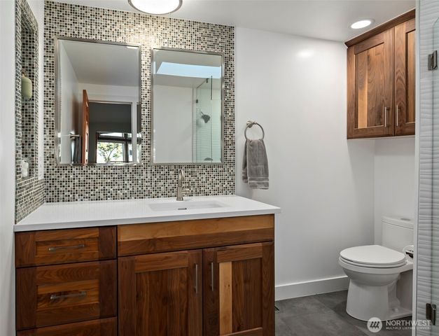 13884 Polaris Point Lane, Anacortes, WA 98221