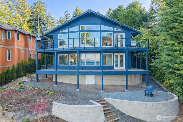 13884 Polaris Point Lane, Anacortes, WA 98221