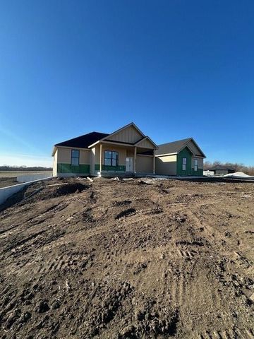 92 Highway, Smithville, MO 64089