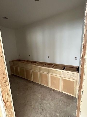 92 Highway, Smithville, MO 64089