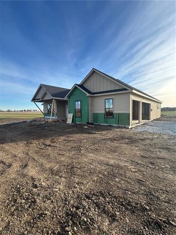 92 Highway, Smithville, MO 64089