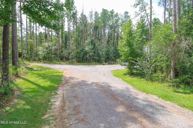 3131 Hwy 43 N, Brandon, MS 39047
