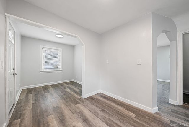 301 Merrifield Avenue, Oceanside, NY 11572