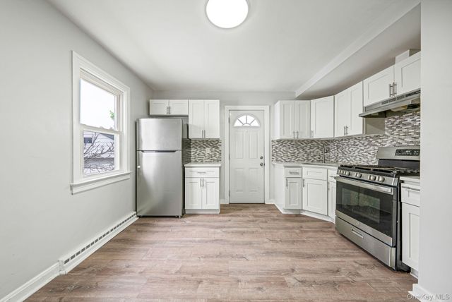 301 Merrifield Avenue, Oceanside, NY 11572
