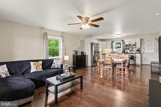 174 HOLLYWOOD DR, Middletown, PA 17057