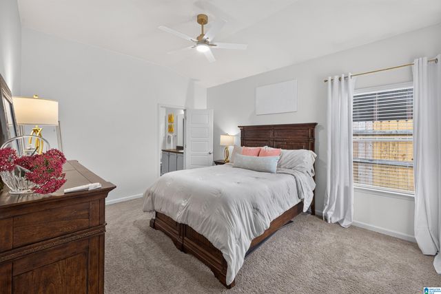1018 PRESTON PLACE, Chelsea, AL 35043