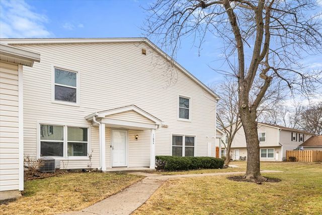 1182 E Barberry Lane A, Palatine, IL 60074
