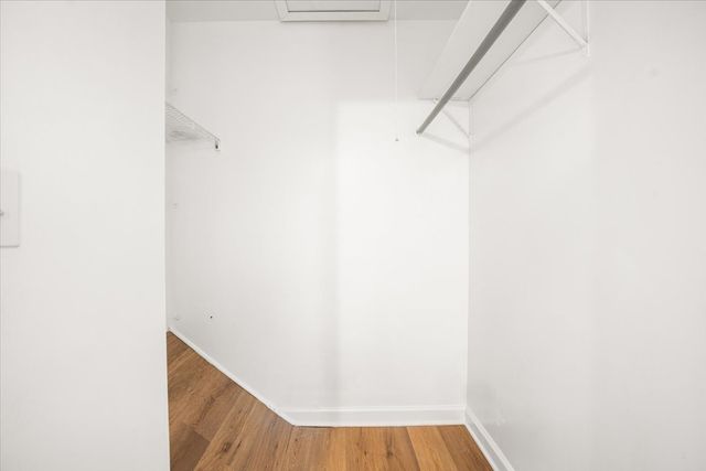 1182 E Barberry Lane A, Palatine, IL 60074