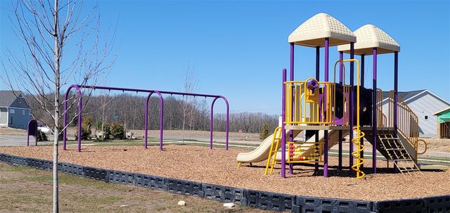 7979 Cresswell Court 23, Caledonia, MI 49316