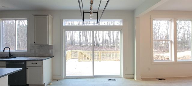 7979 Cresswell Court 23, Caledonia, MI 49316