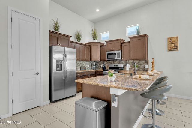 12613 Keitha Adams Drive, El Paso, TX 79928