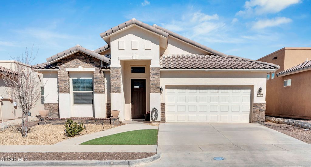 12613 Keitha Adams Drive, El Paso, TX 79928