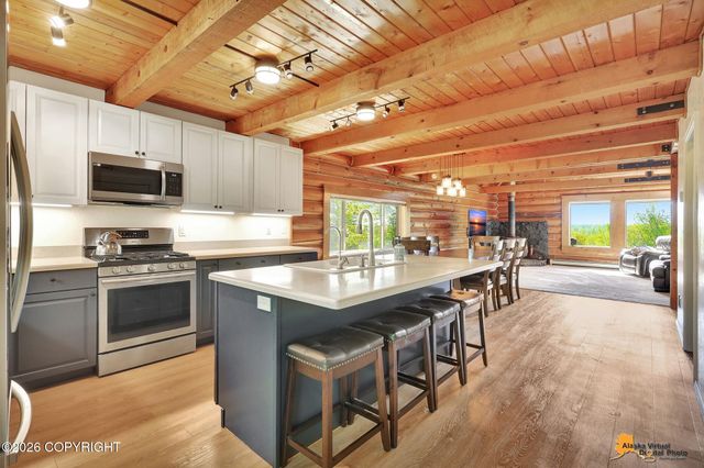 3801 E Palmdale Drive, Wasilla, AK 99654