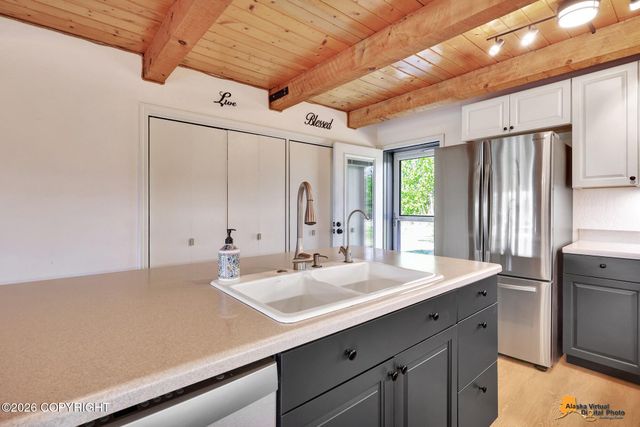 3801 E Palmdale Drive, Wasilla, AK 99654