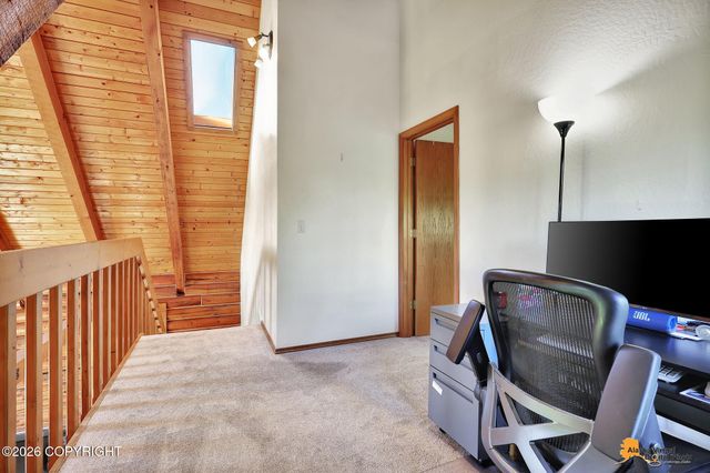 3801 E Palmdale Drive, Wasilla, AK 99654