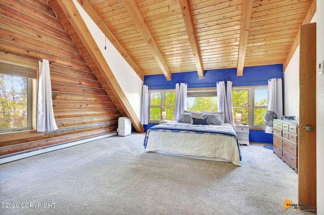 3801 E Palmdale Drive, Wasilla, AK 99654