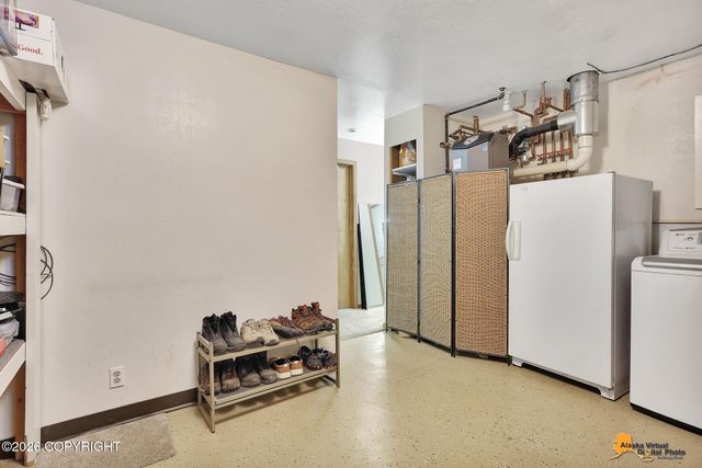 3801 E Palmdale Drive, Wasilla, AK 99654