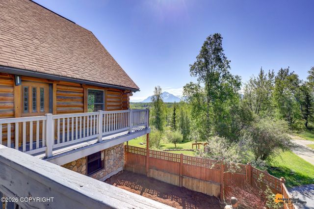 3801 E Palmdale Drive, Wasilla, AK 99654