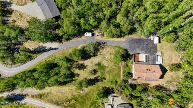 3801 E Palmdale Drive, Wasilla, AK 99654