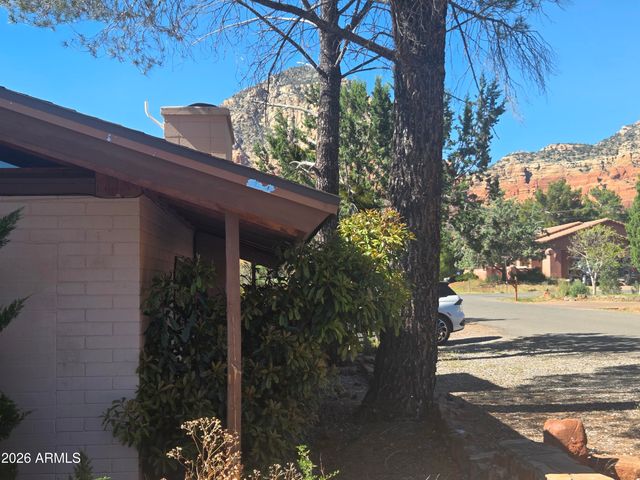 65 GROUNDS Drive, Sedona, AZ 86336