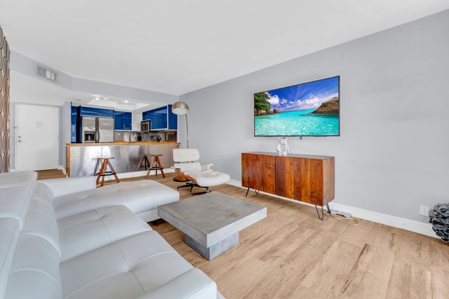 3004 NE 5th Terrace, Fort Lauderdale, FL 33334