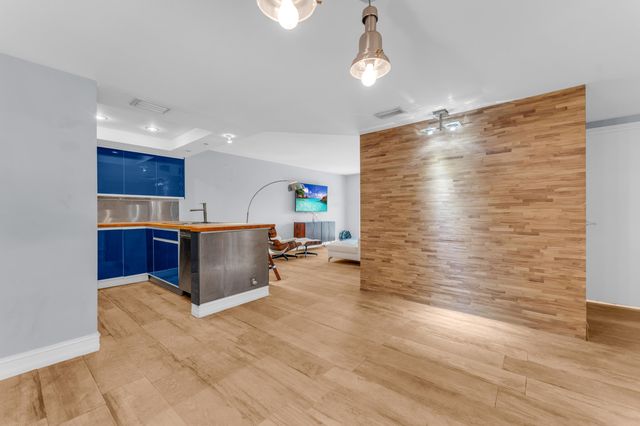 3004 NE 5th Terrace, Fort Lauderdale, FL 33334