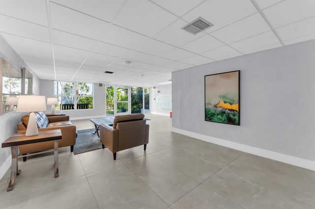 3004 NE 5th Terrace, Fort Lauderdale, FL 33334