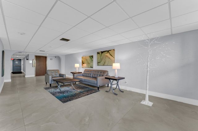 3004 NE 5th Terrace, Fort Lauderdale, FL 33334