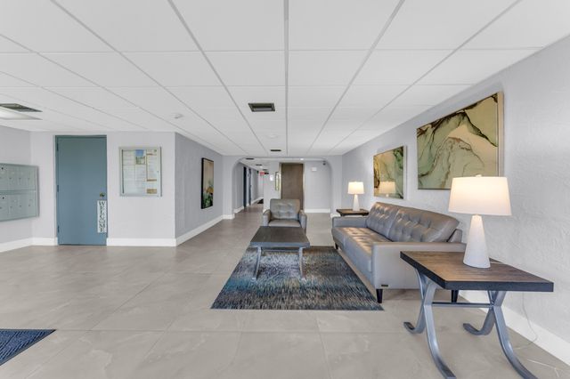 3004 NE 5th Terrace, Fort Lauderdale, FL 33334