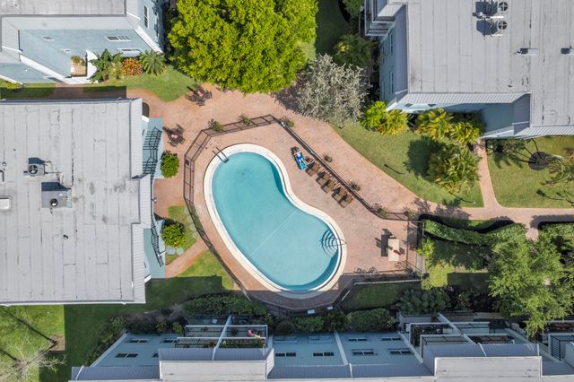 3004 NE 5th Terrace, Fort Lauderdale, FL 33334