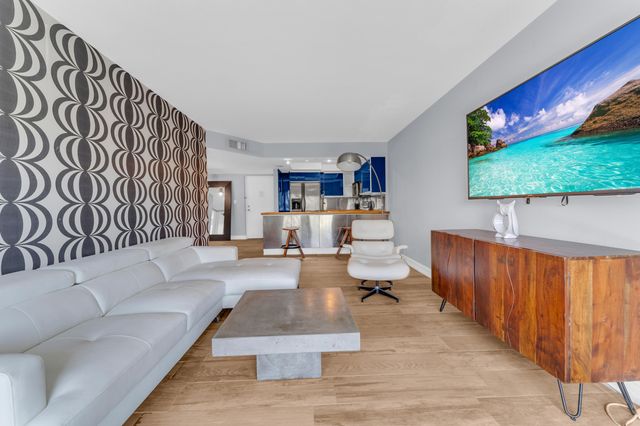 3004 NE 5th Terrace, Fort Lauderdale, FL 33334