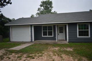 142 Voss PKWY A, Cedar Creek, TX 78612