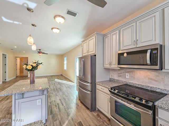 120 7th Street, Daytona Beach, FL 32117