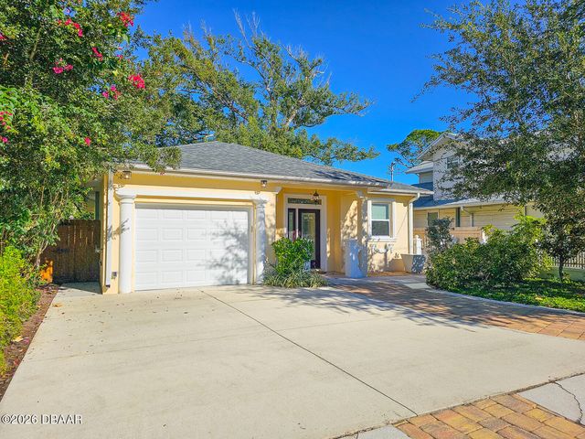 120 7th Street, Daytona Beach, FL 32117