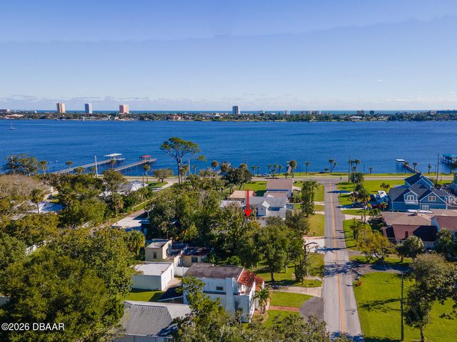 120 7th Street, Daytona Beach, FL 32117