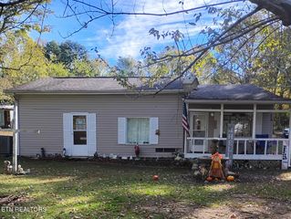 1391 County Road 609, Etowah, TN 37331