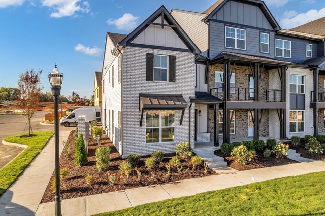 514 Mantes Aly, Hendersonville, TN 37075