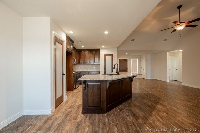 6989 Ruby Lane, Mounds, OK 74047