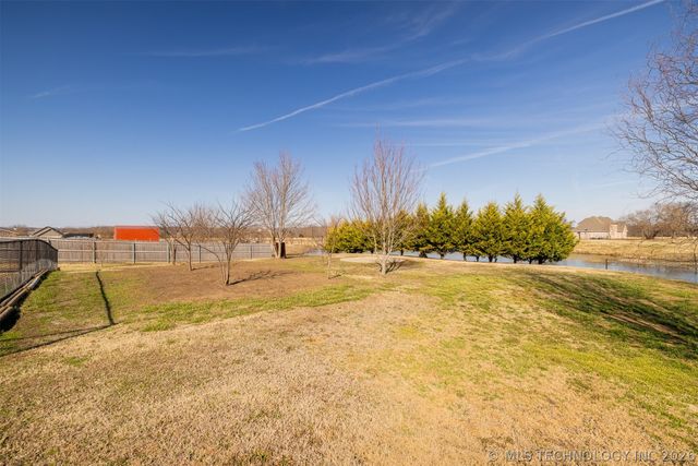 6989 Ruby Lane, Mounds, OK 74047
