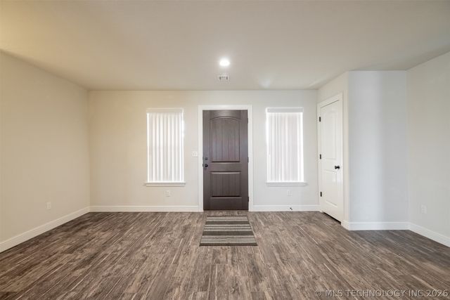 6989 Ruby Lane, Mounds, OK 74047