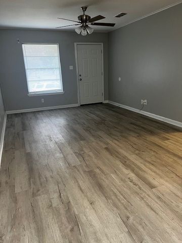 9406 Normandie Drive, Shreveport, LA 71118