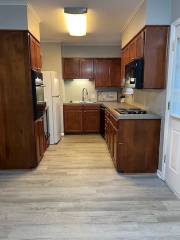 9406 Normandie Drive, Shreveport, LA 71118