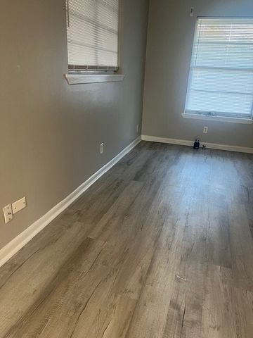 9406 Normandie Drive, Shreveport, LA 71118