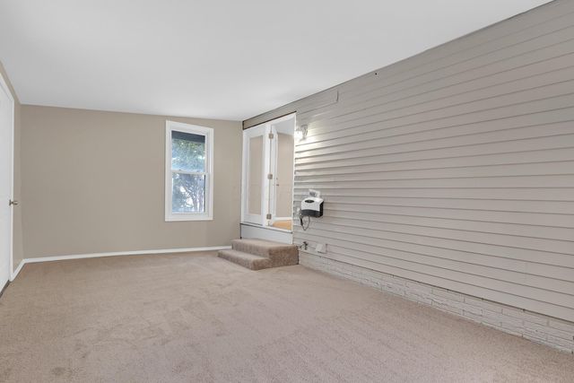 1607 Red Leaf Lane, Columbus, OH 43223