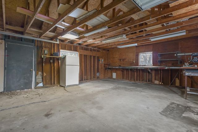 1607 Red Leaf Lane, Columbus, OH 43223