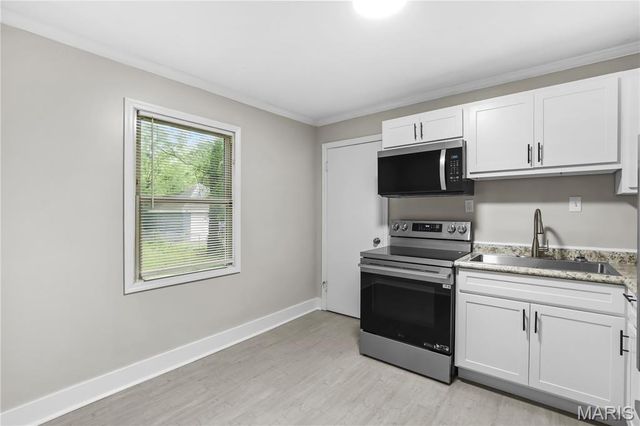 408 S Harvey Avenue, St Louis, MO 63135